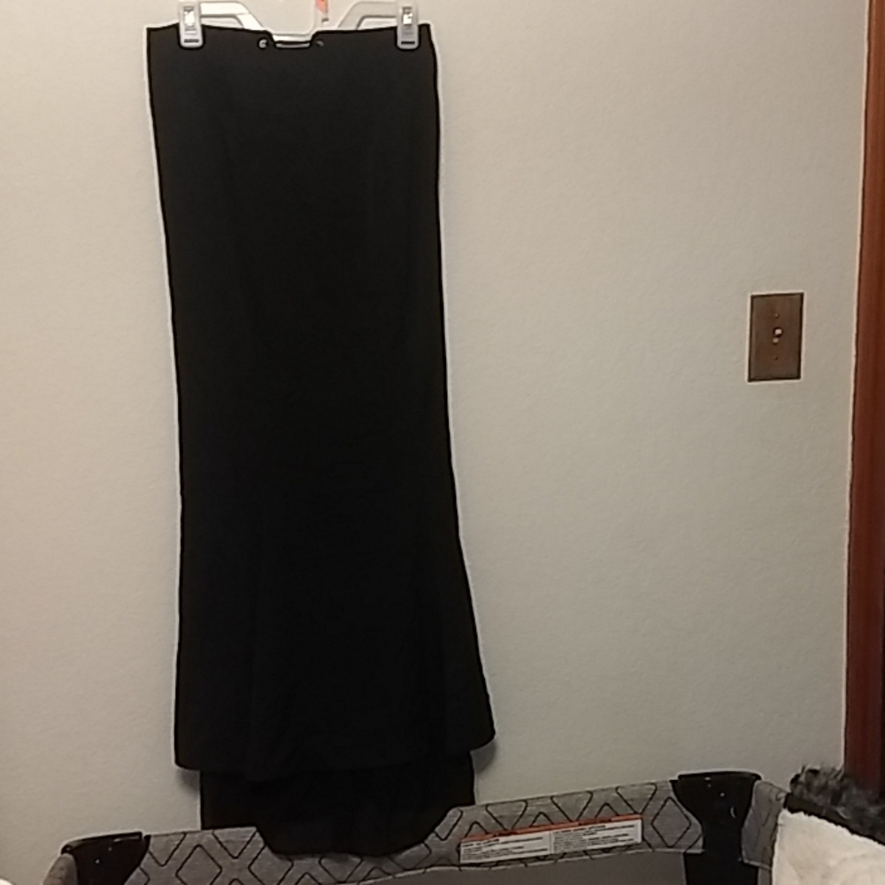 Long black skirt